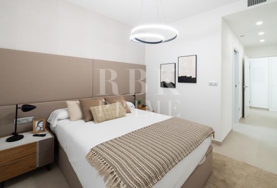 Apartment · Available - Alicante