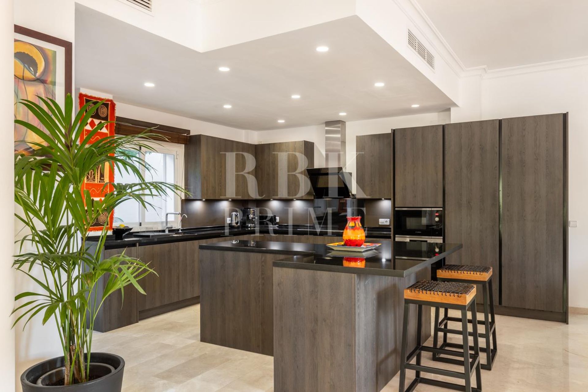 Available - Villa - Calvià