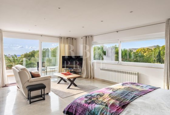 Villa · Available - Calvià