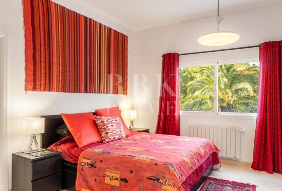 Villa · Available - Calvià