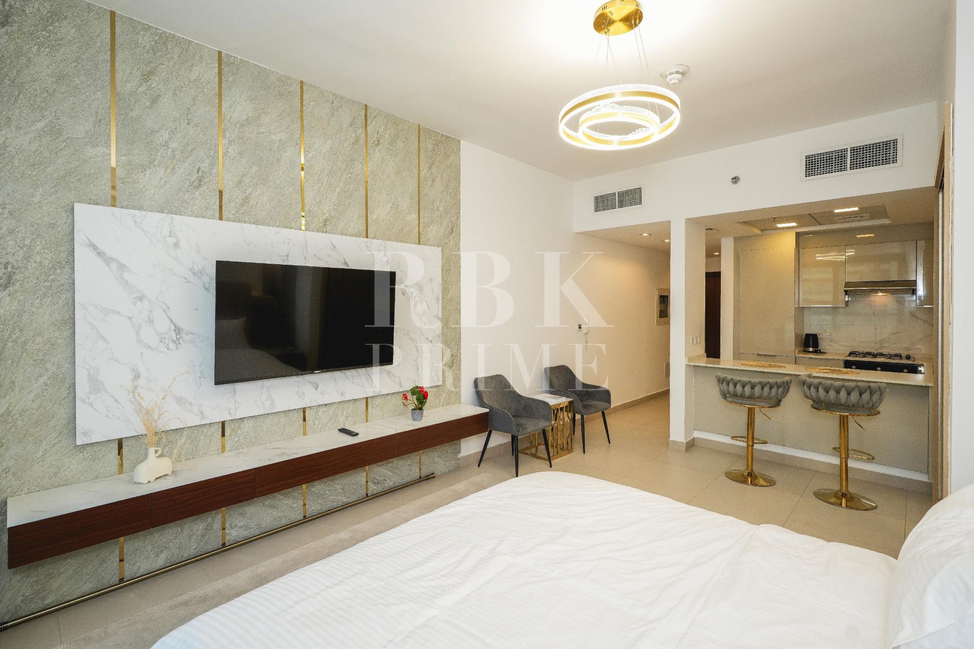 Available - Apartment - Dubai