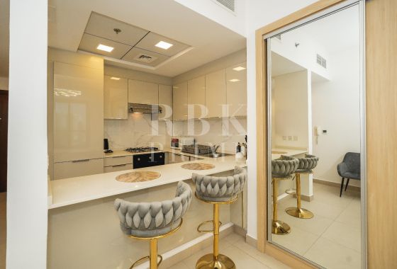 Available - Business - Dubai