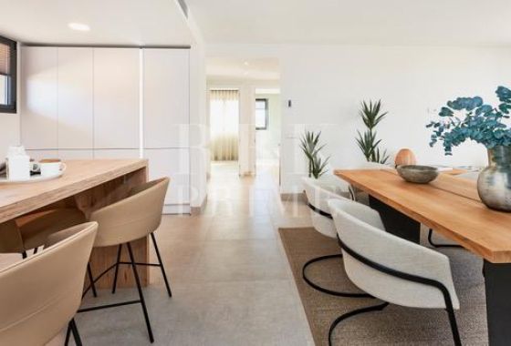 Ground floor · Available - Campos