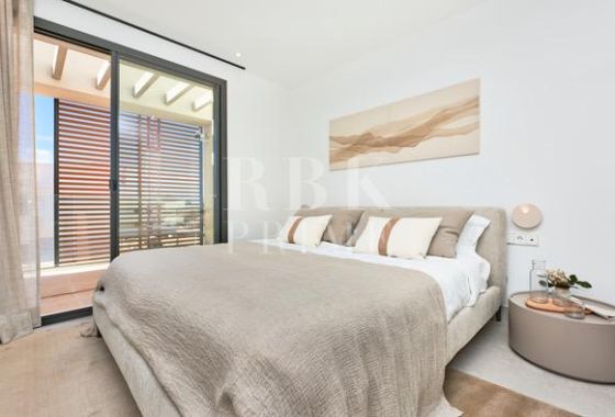 Ground floor · Available - Campos