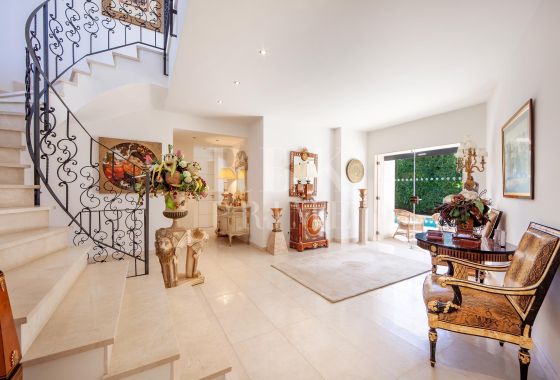 Villa · Available - Andratx
