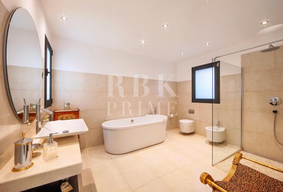 Villa · Available - Andratx