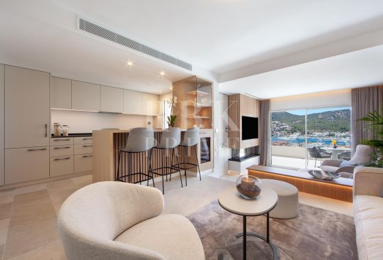 Semi-detached house · Available - Andratx