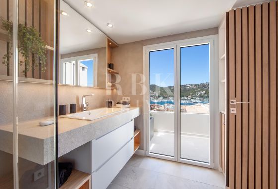 Semi-detached house · Available - Andratx