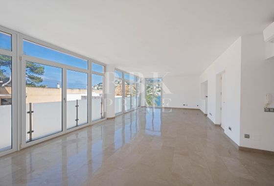Penthouse · Available - Andratx