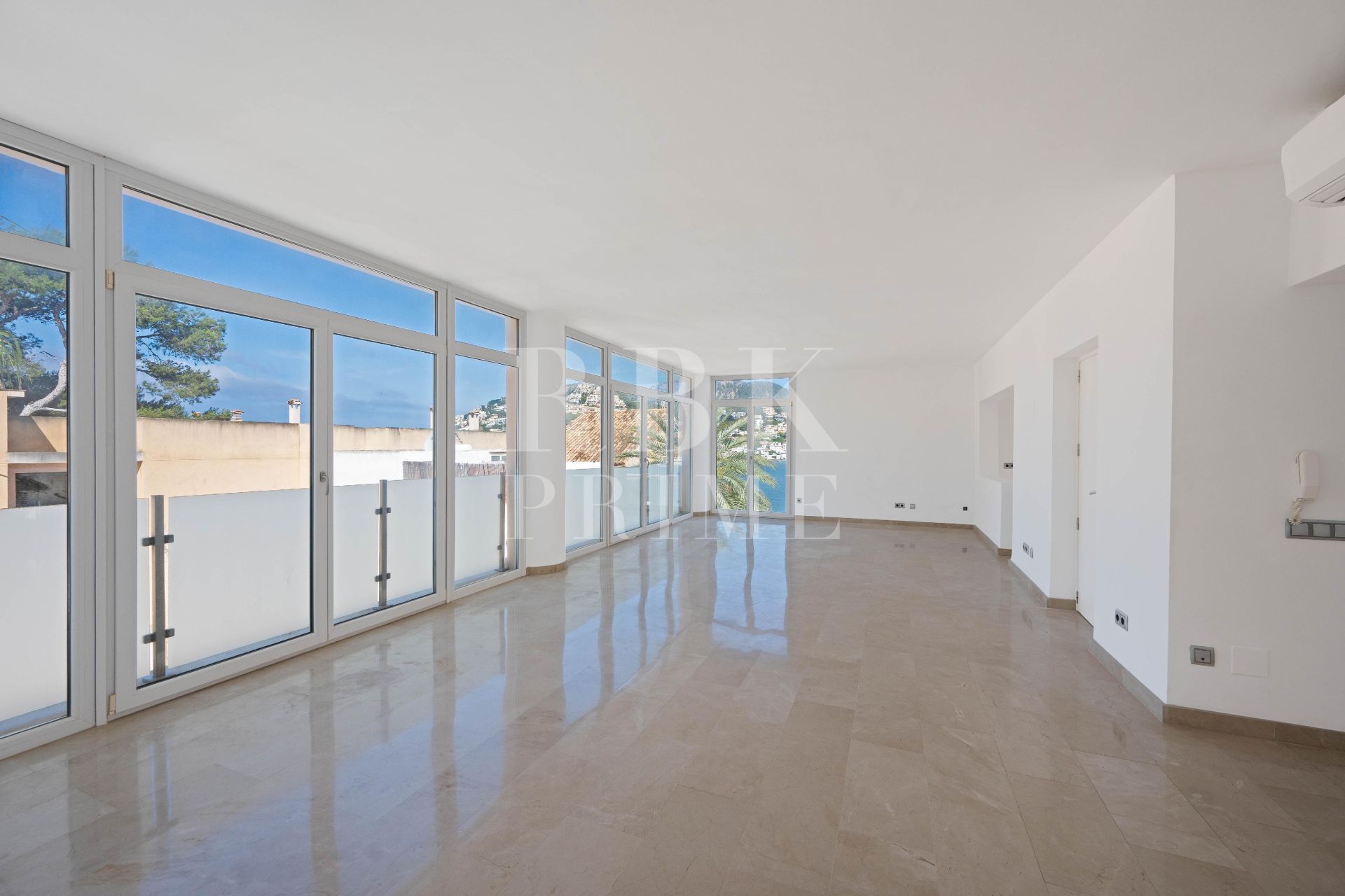 Available - Penthouse - Andratx