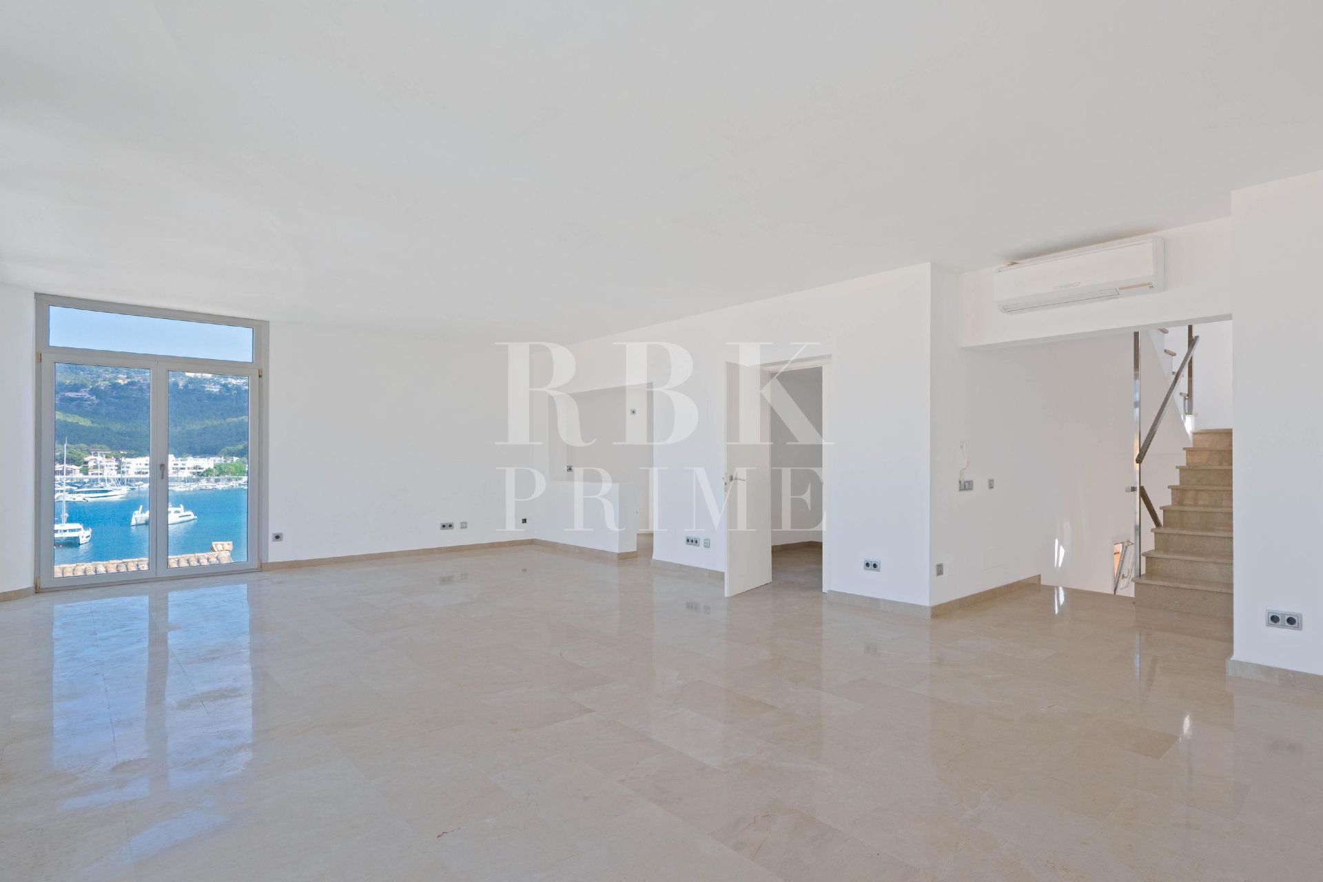 Available - Penthouse - Andratx