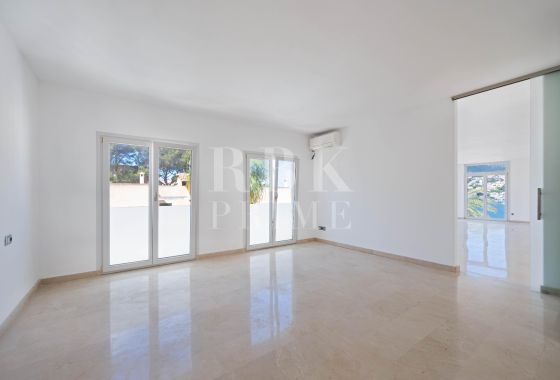 Penthouse · Available - Andratx