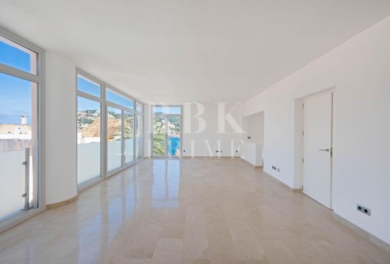 Penthouse · Available - Andratx