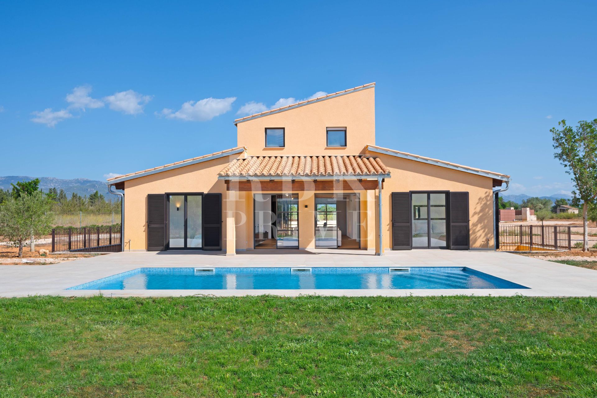 Available - Country property - Santa Maria