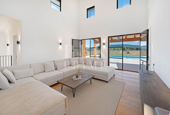 Available - Country property - Santa Maria