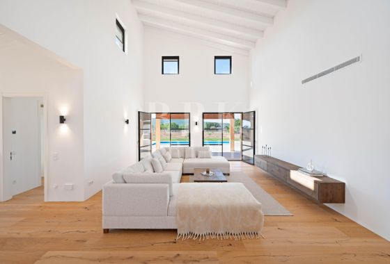 Available - Country property - Santa Maria