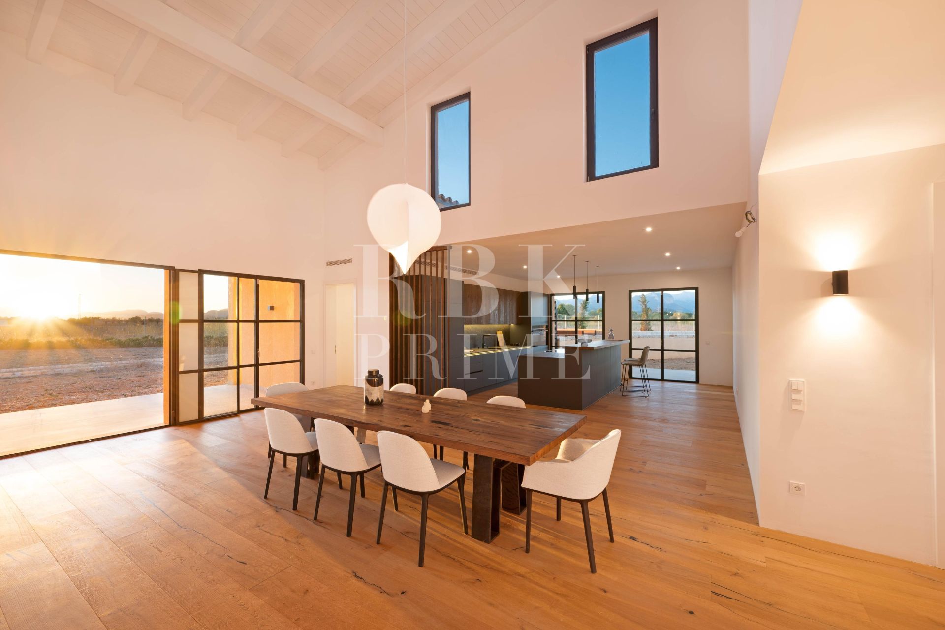 Available - Country property - Santa Maria