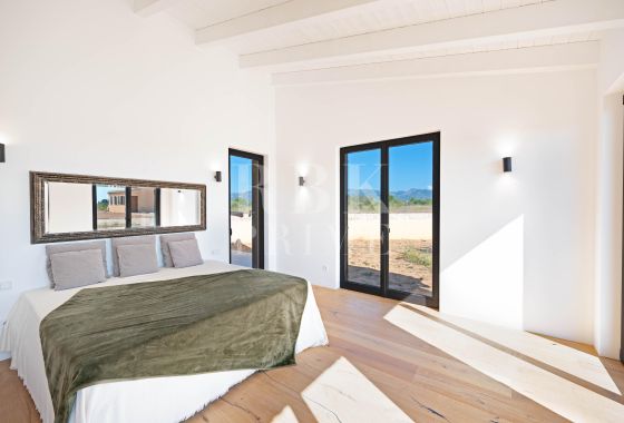 Available - Country property - Santa Maria