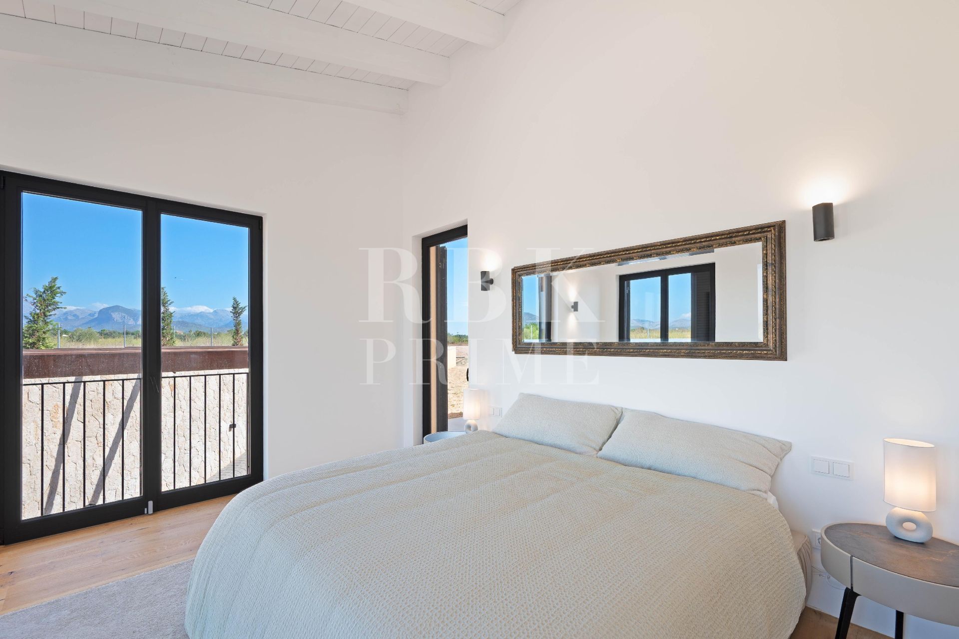 Available - Country property - Santa Maria