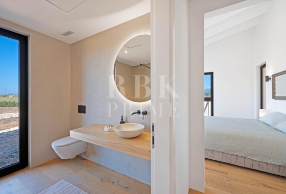 Available - Country property - Santa Maria