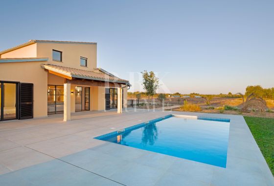 Available - Country property - Santa Maria