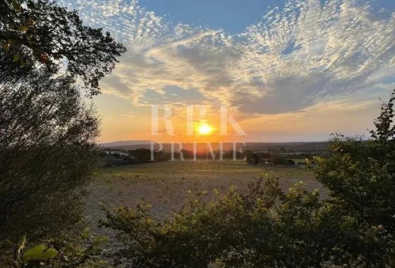 Rustic land · Available - Manacor