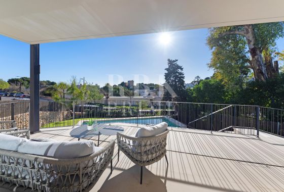 Villa · Available - Palma