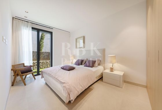 Villa · Available - Palma