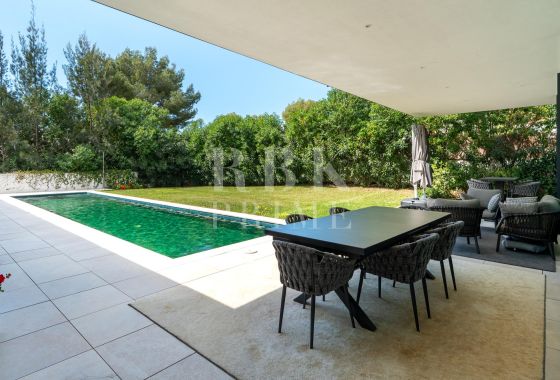 Villa · Available - Calvià