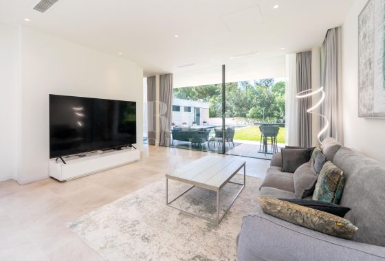 Villa · Available - Calvià