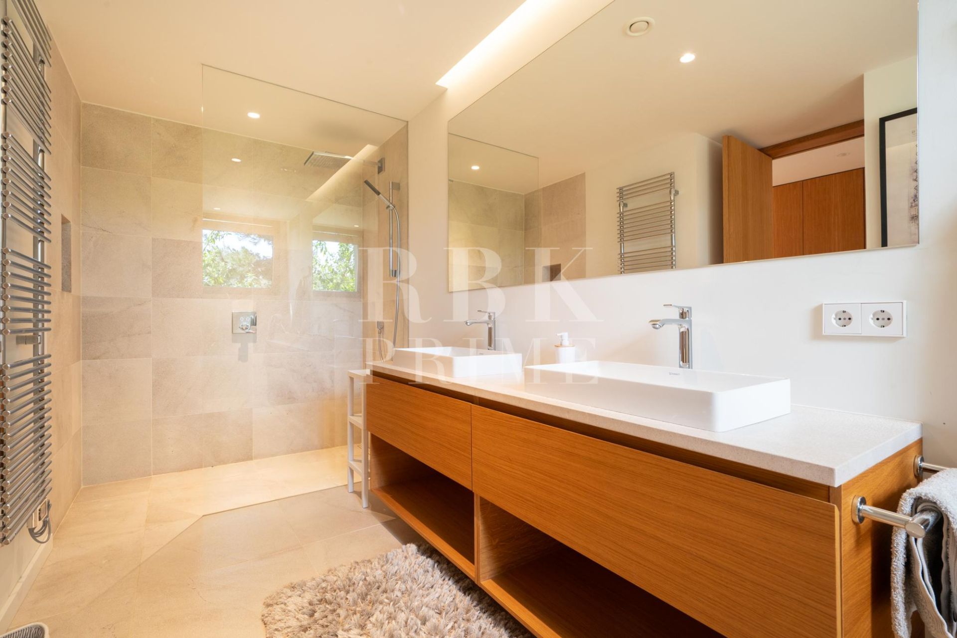 Available - Villa - Calvià