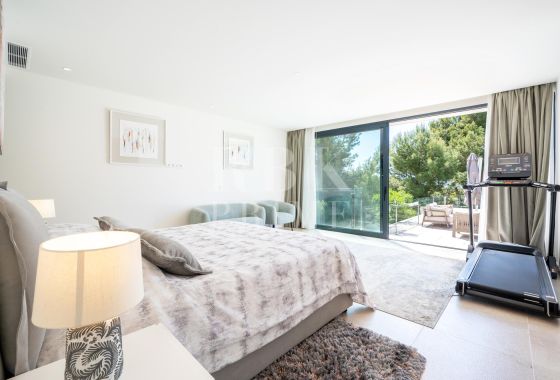 Villa · Available - Calvià