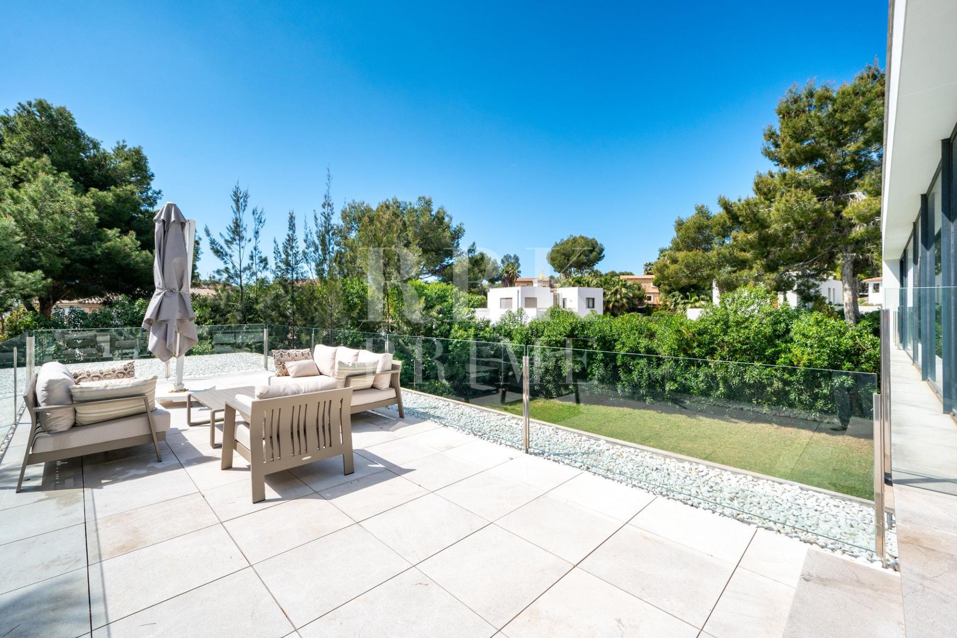 Available - Villa - Calvià