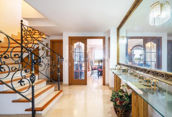 Penthouse · Available - Palma