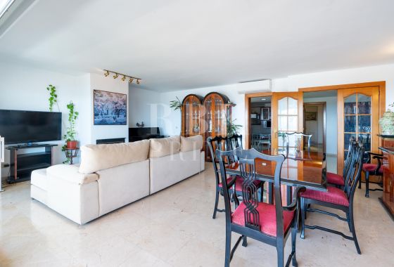 Penthouse · Available - Palma