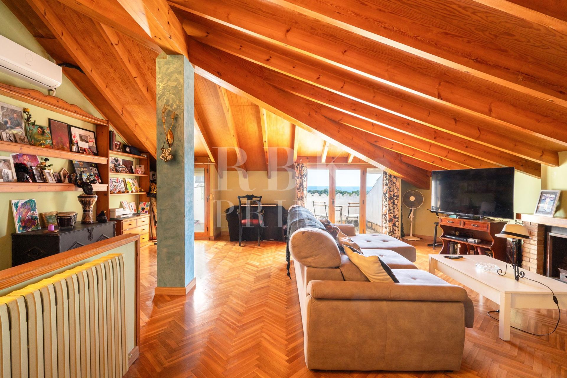 Available - Penthouse - Palma