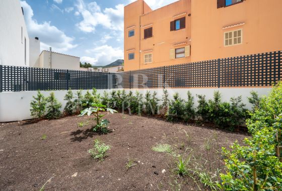 Available - Semi-detached house - Andratx