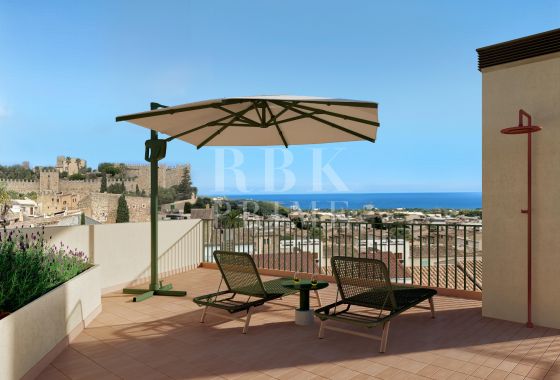 Penthouse · Available - Capdepera