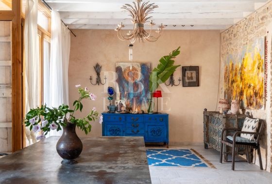 Available - Townhouse - Petra