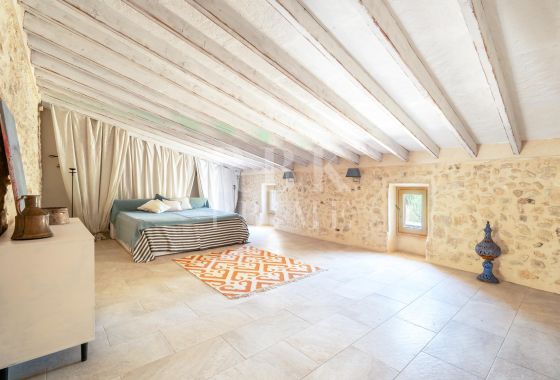 Available - Townhouse - Petra