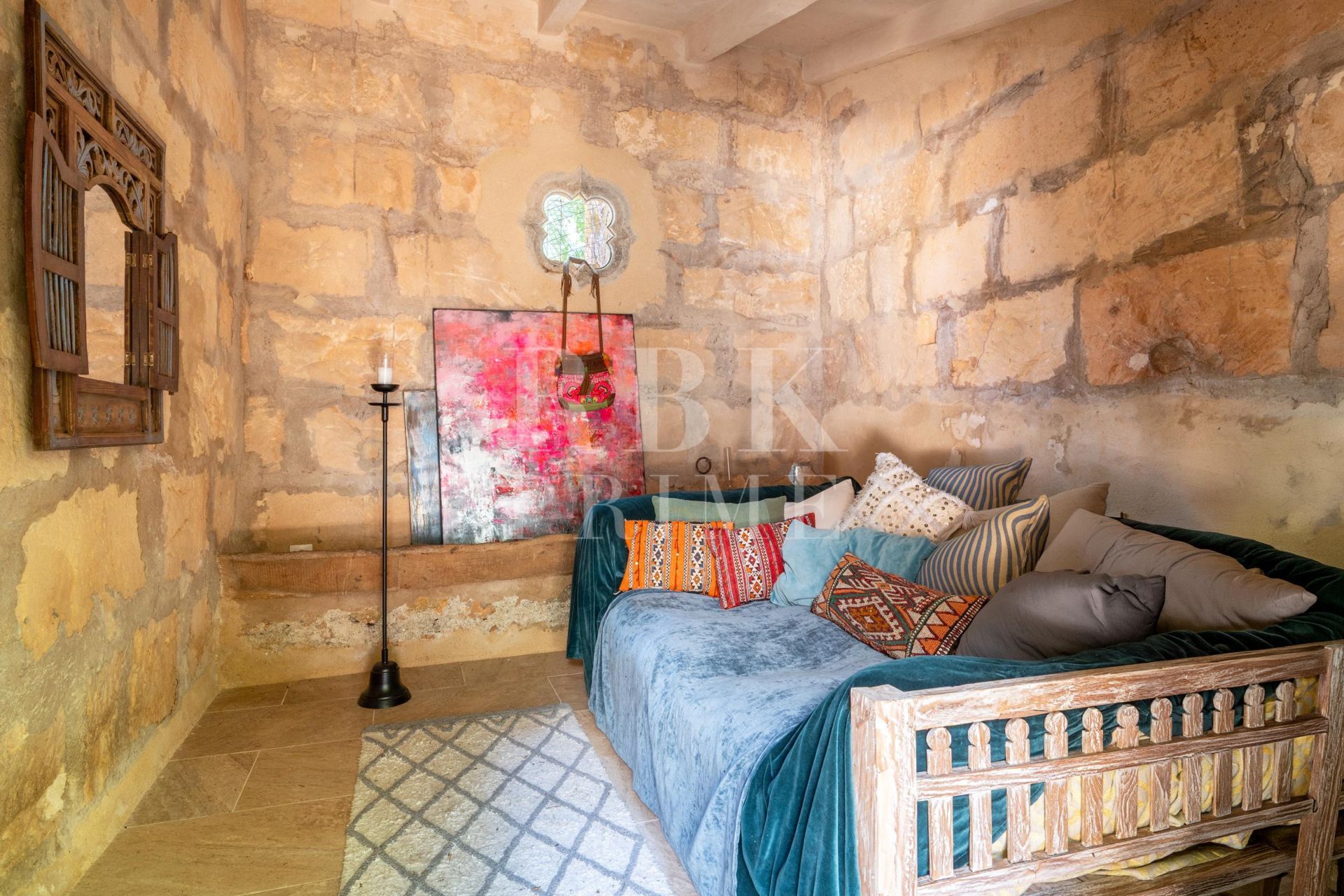 Available - Townhouse - Petra