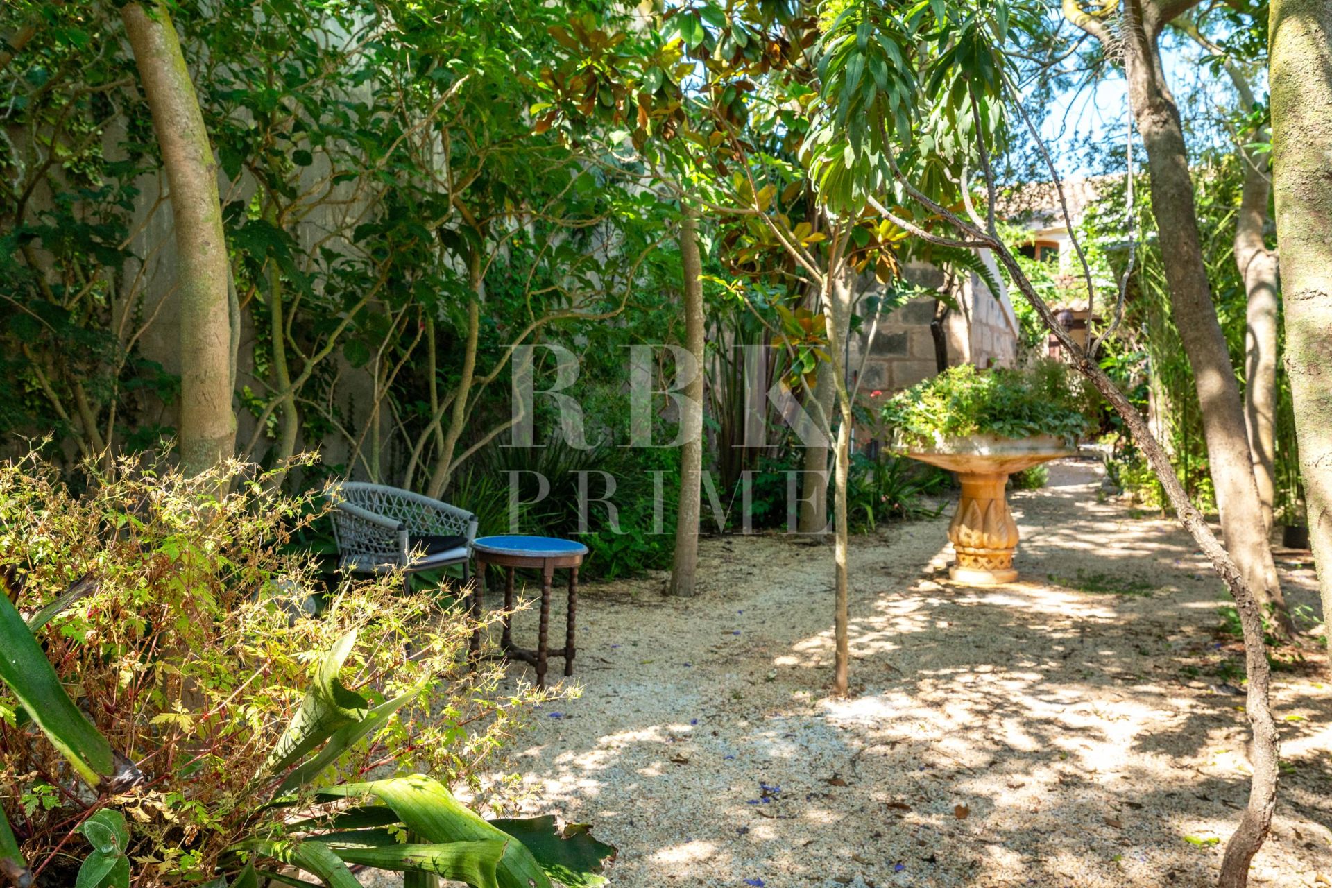 Available - Townhouse - Petra