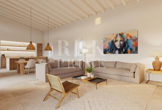 Country property · Available - Montuiri
