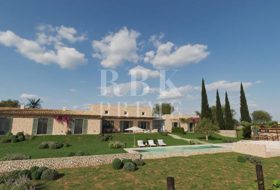 Country property · Available - Montuiri