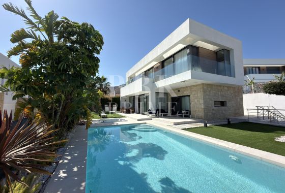 Villa · Available - Finestrat · Valencia