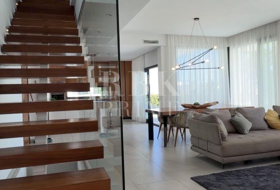 Villa · Available - Finestrat · Valencia