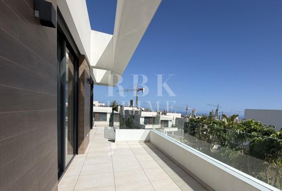 Villa · Available - Finestrat · Valencia