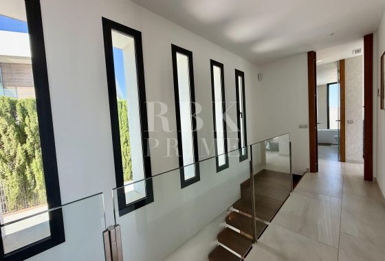 Villa · Available - Finestrat · Valencia