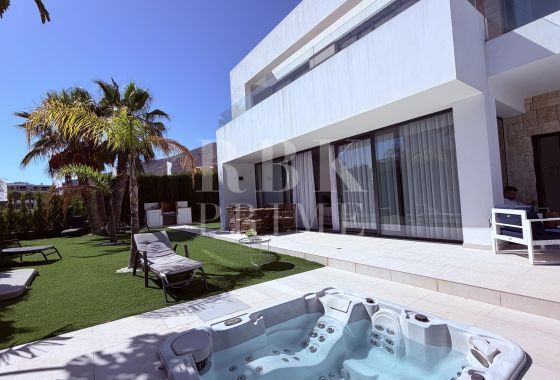 Villa · Available - Finestrat · Valencia