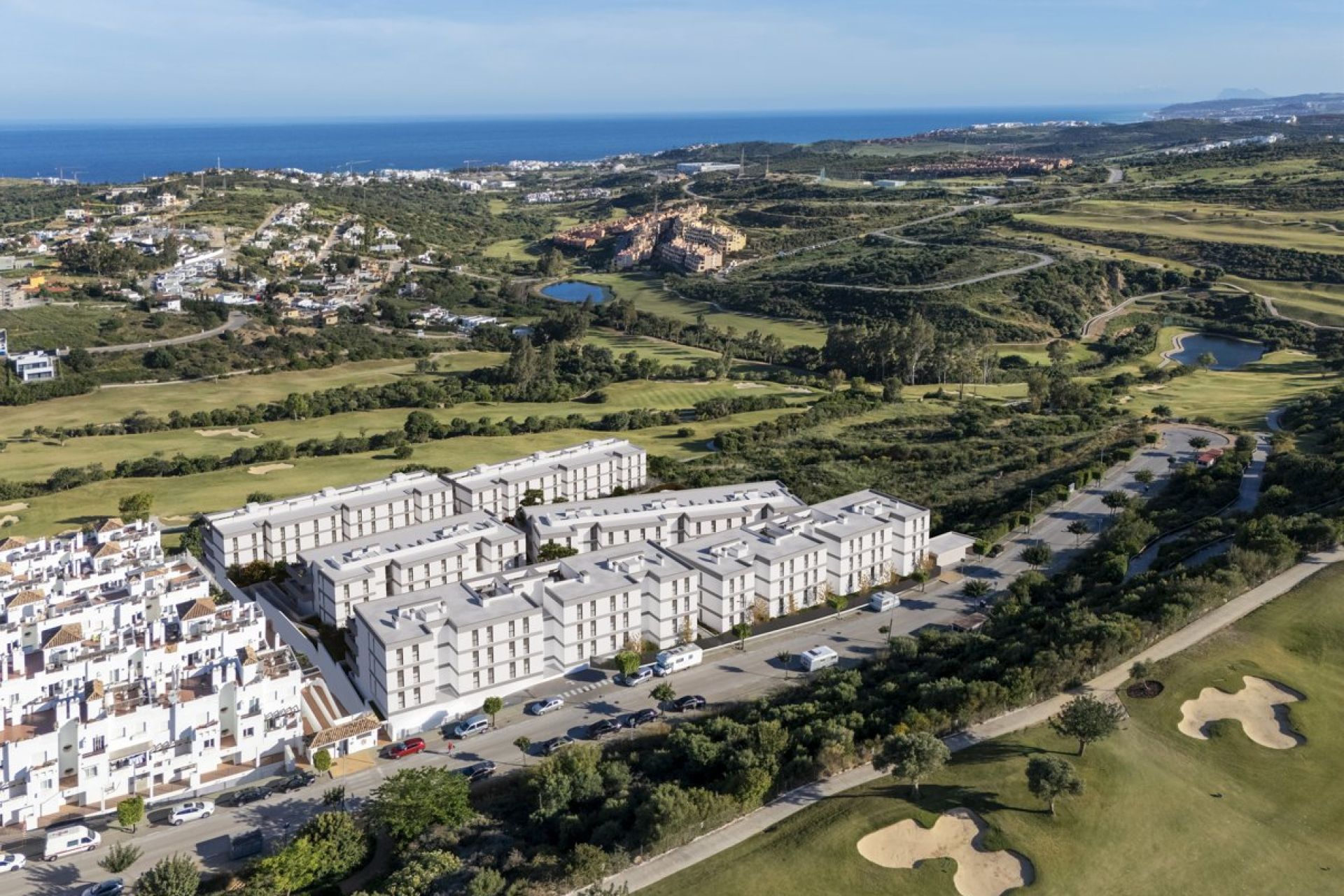 Exclusive Residential in Estepona — Image 2